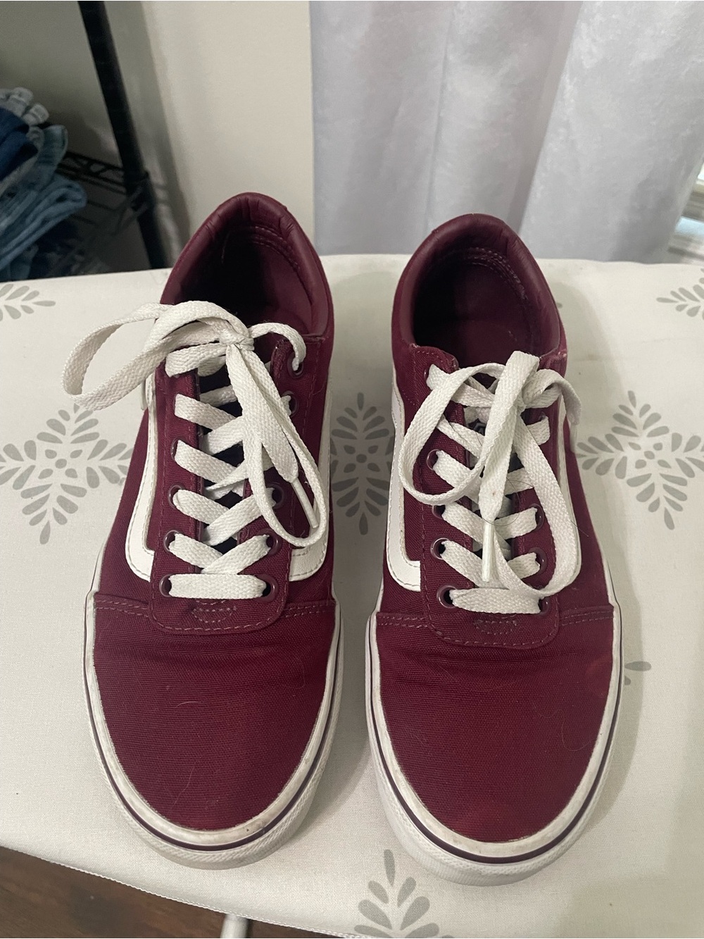 Vans Maroon Low-Top Canvas Sneakers with White Laces - Picture 3 of 4